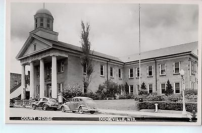 Vintage Postcard of The Court House in Dodgeville, WI $10.00