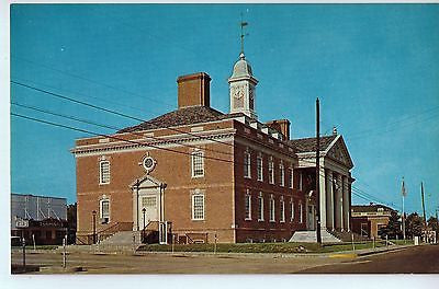 Vintage Postcard of The Hardin County Courthouse in Savannah, TN $10.00