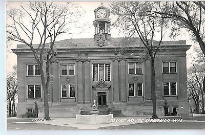 Vintage Postcard of Court House in Baraboo, WI $10.00