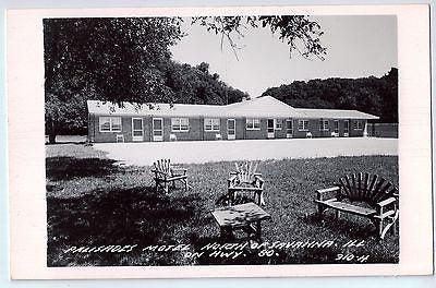 Vintage Postcard of Palisades Motel North of Savanna, IL $10.00
